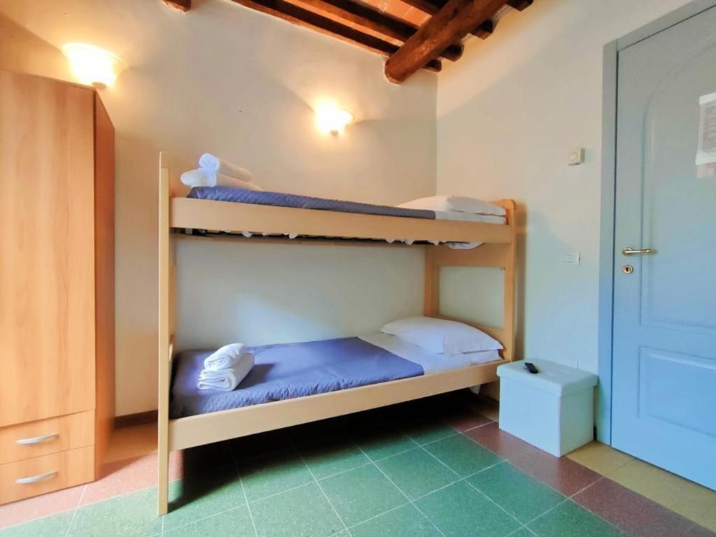 Hotel Palazzo Del Doma - Lake Vagli Vagli di Sotto ภายนอก รูปภาพ