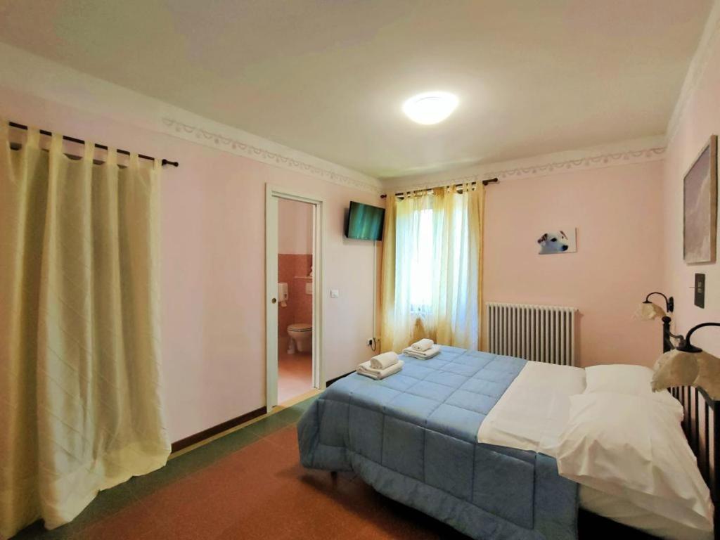 Hotel Palazzo Del Doma - Lake Vagli Vagli di Sotto ภายนอก รูปภาพ